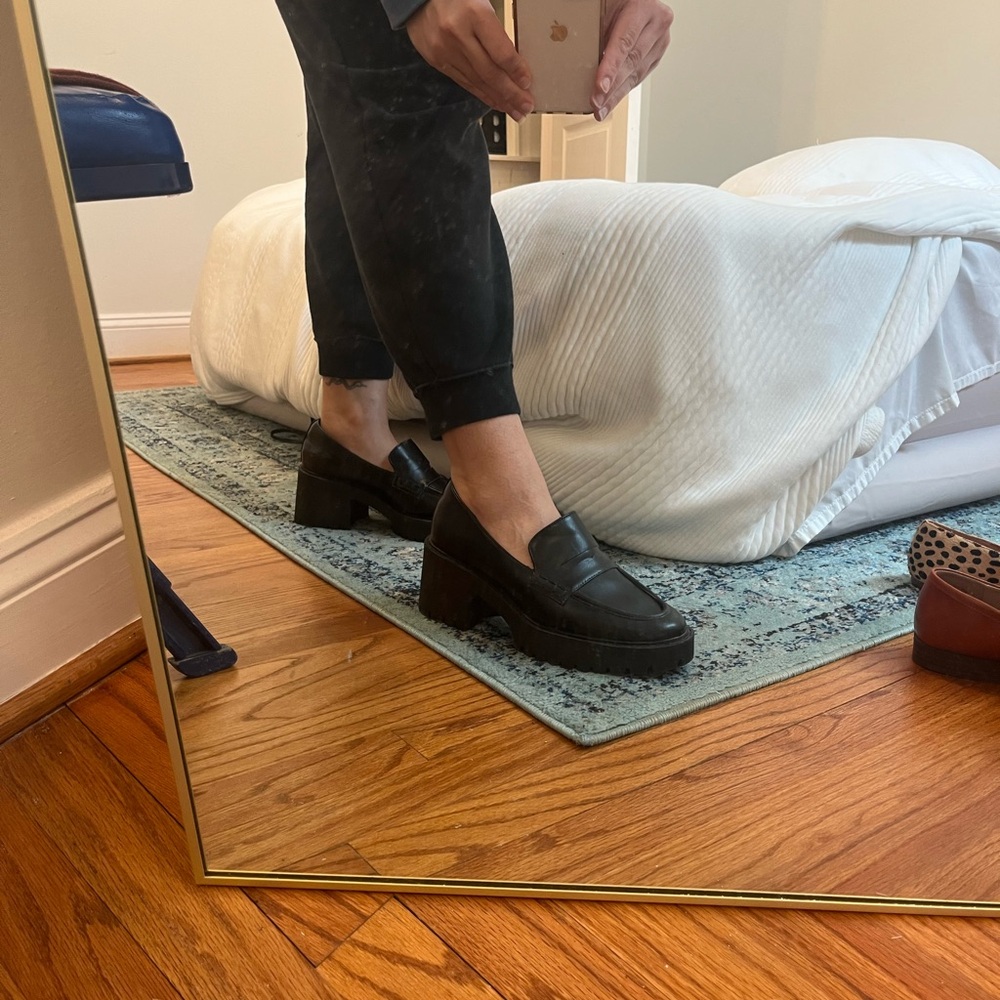 Universal Thread - Black Chunky Heeled Loafers - Size 9